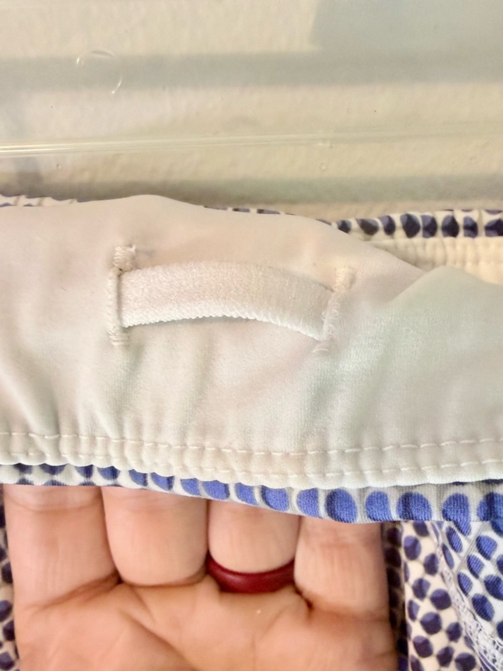 Sweaty Betty Power 7/8 Leggings | Blue and White/ Blue Dot - Picture 7 of 8
